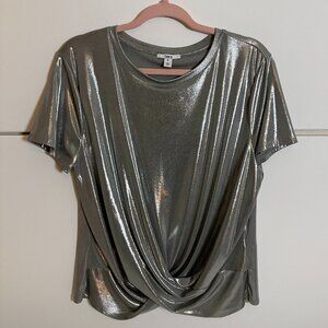 Bar III Metalic Silver Short Sleeve Shimmering Bottom Ruche Blouse Size XL
